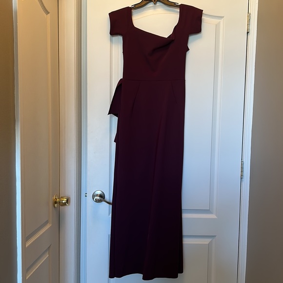 CHIARA BONI Gown, made in Italy, worn once. No shape wear needed. - Picture 3 of 5